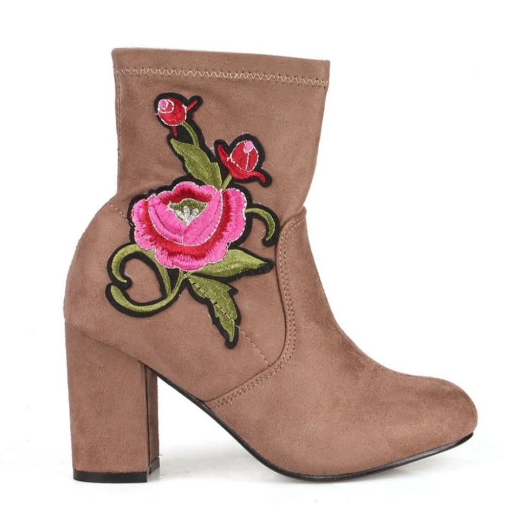 Women's Rose Detailed Ankle Suede Faux Fur Booties - Picture 1 of 8